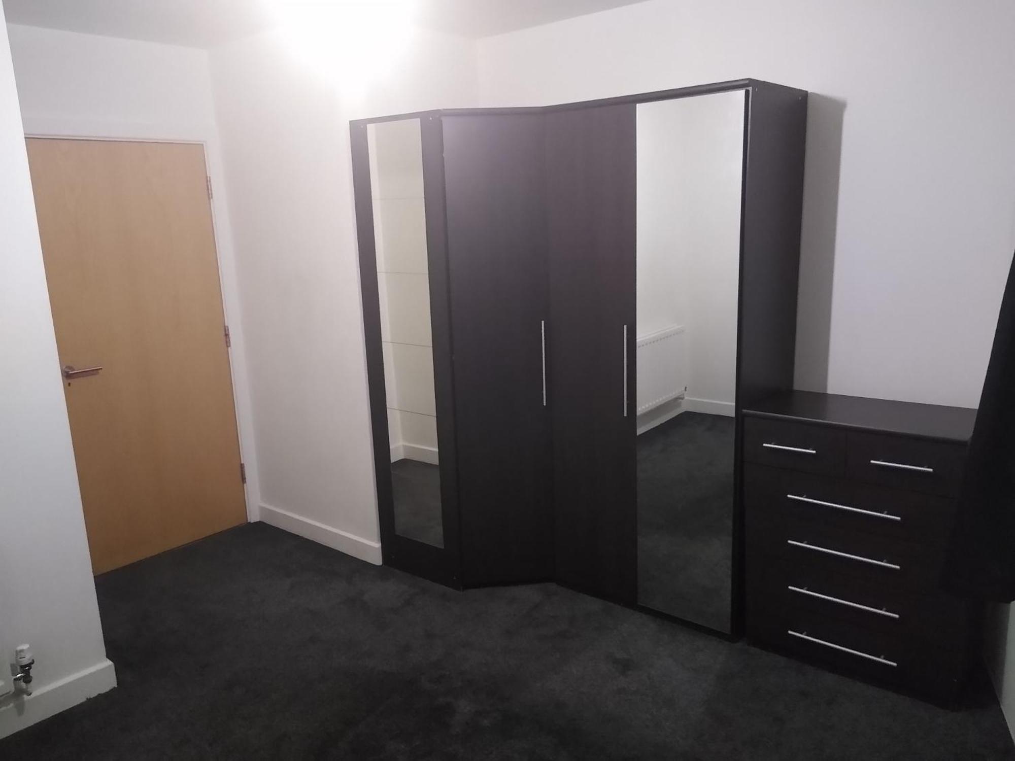 Room In Luxurious Penthouse Apartment Лондон Екстериор снимка